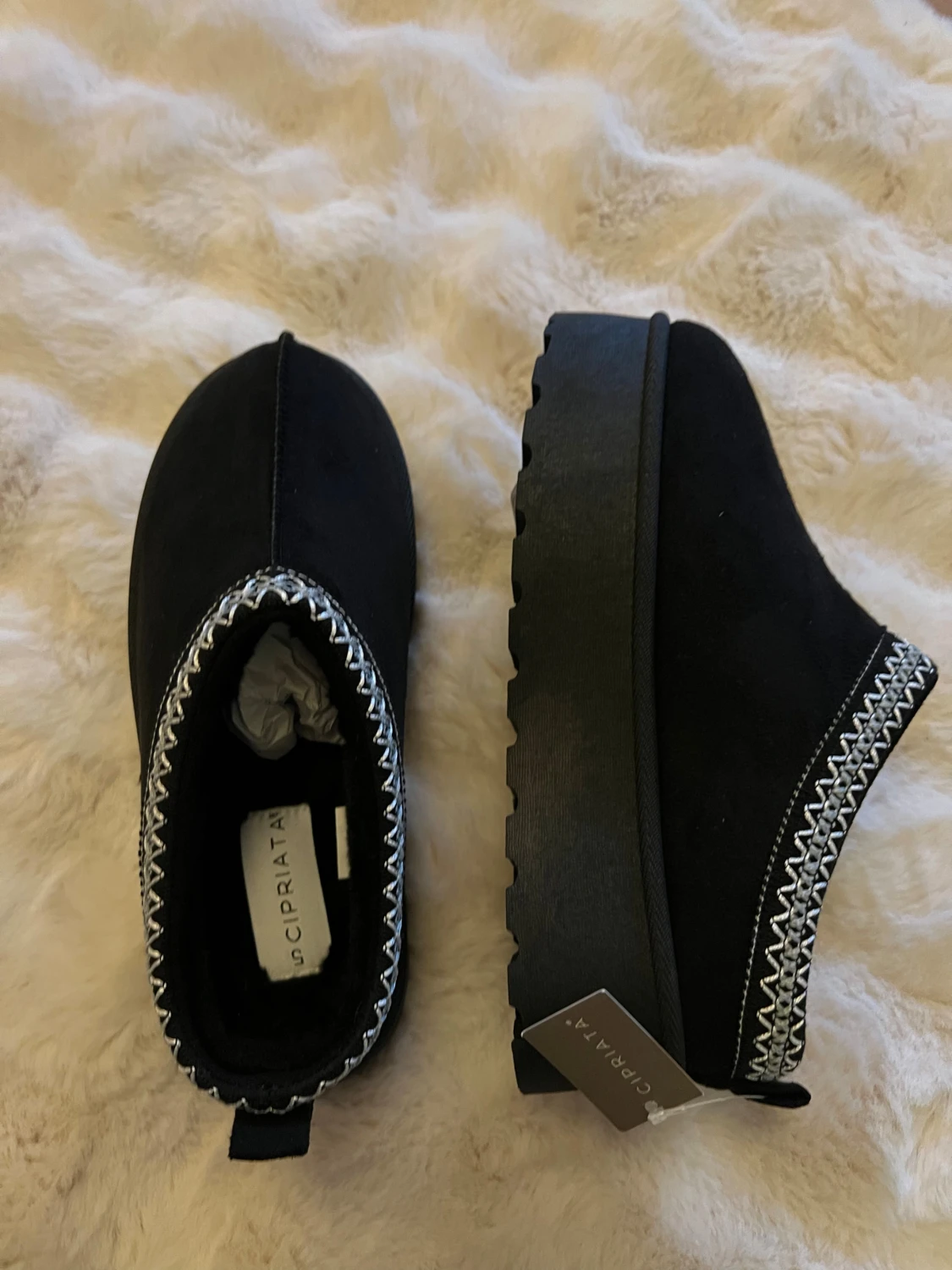 Svarta tofflor/boots - 1