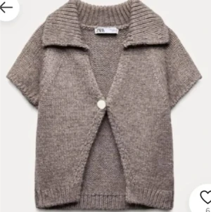 Söt kofta!! - Använt max 3 gånger inga som helst tecken på användning eller slitage💓 Ordinarie pris 299kr