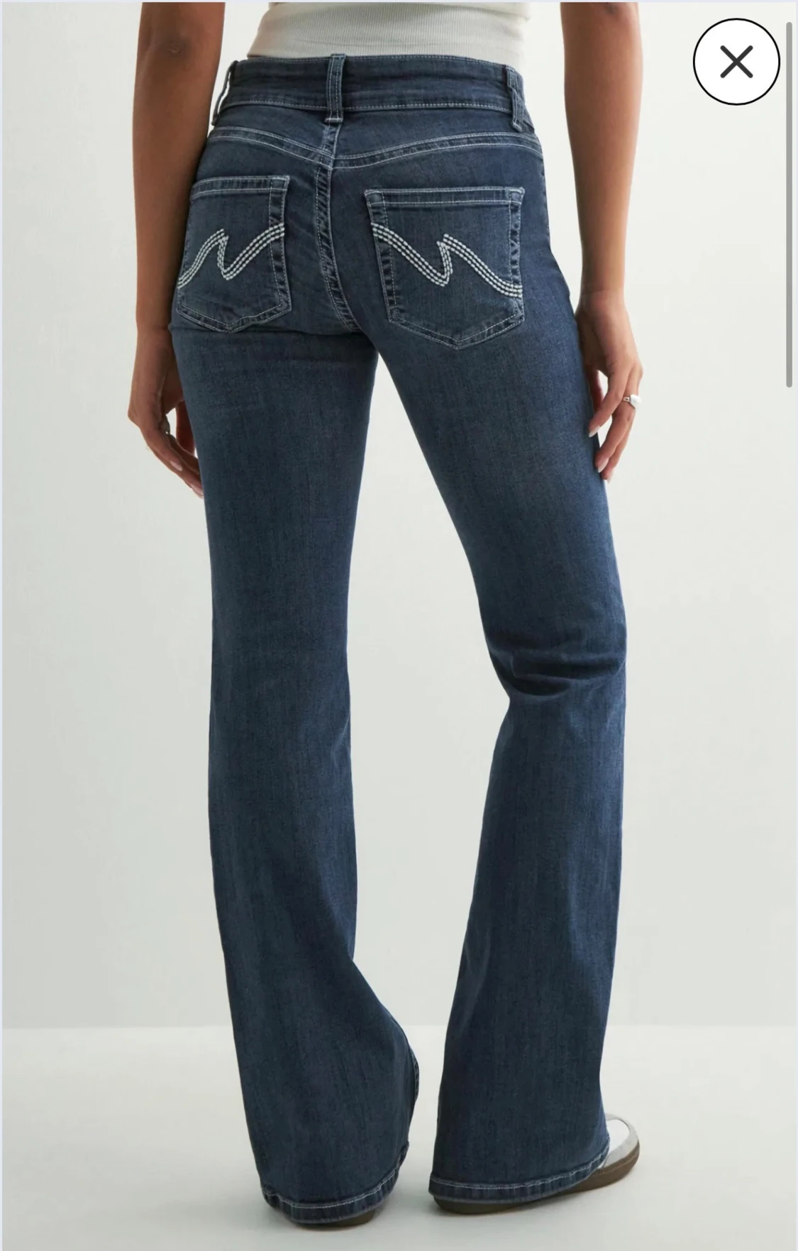 Blå bootcut Nelly - 1