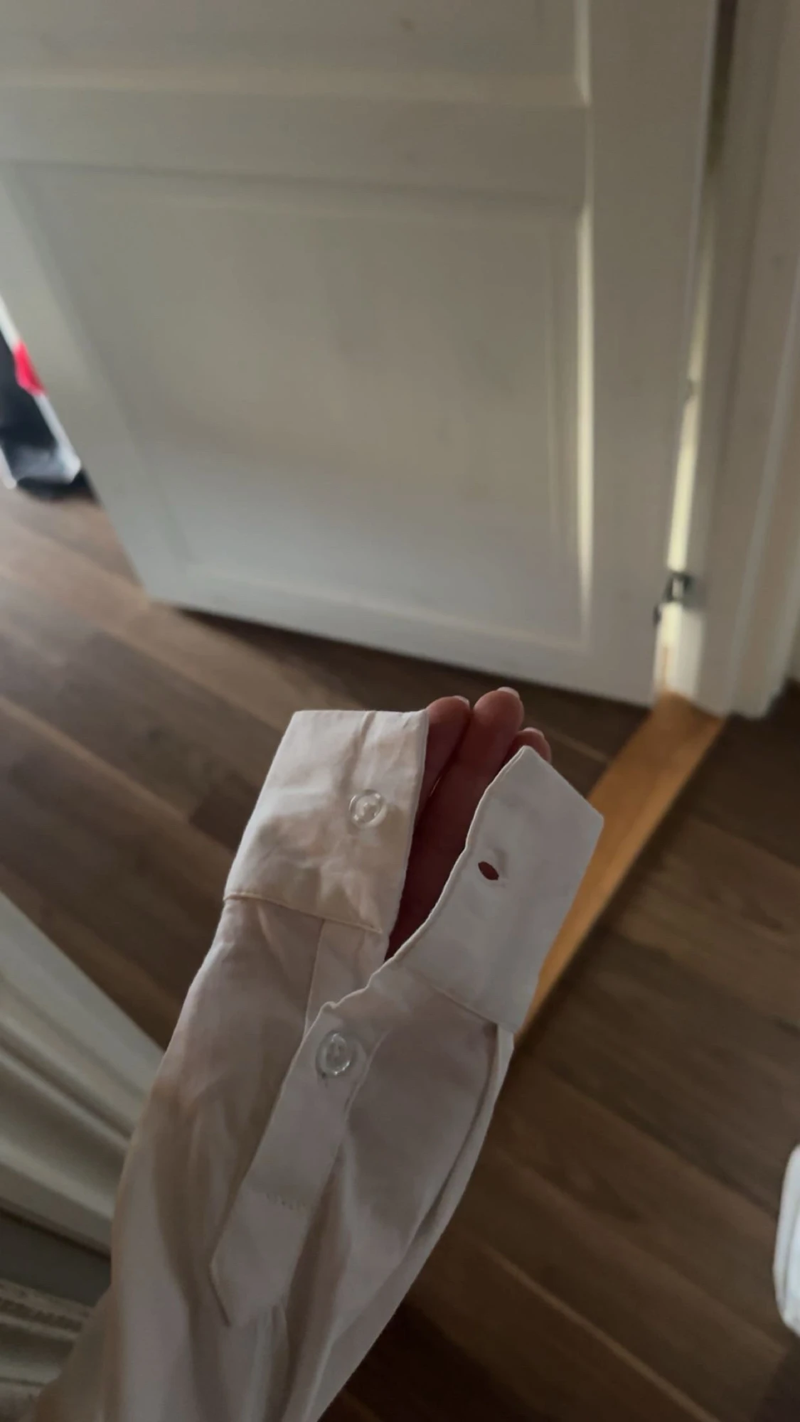 Vit figursydd skjorta  - 2