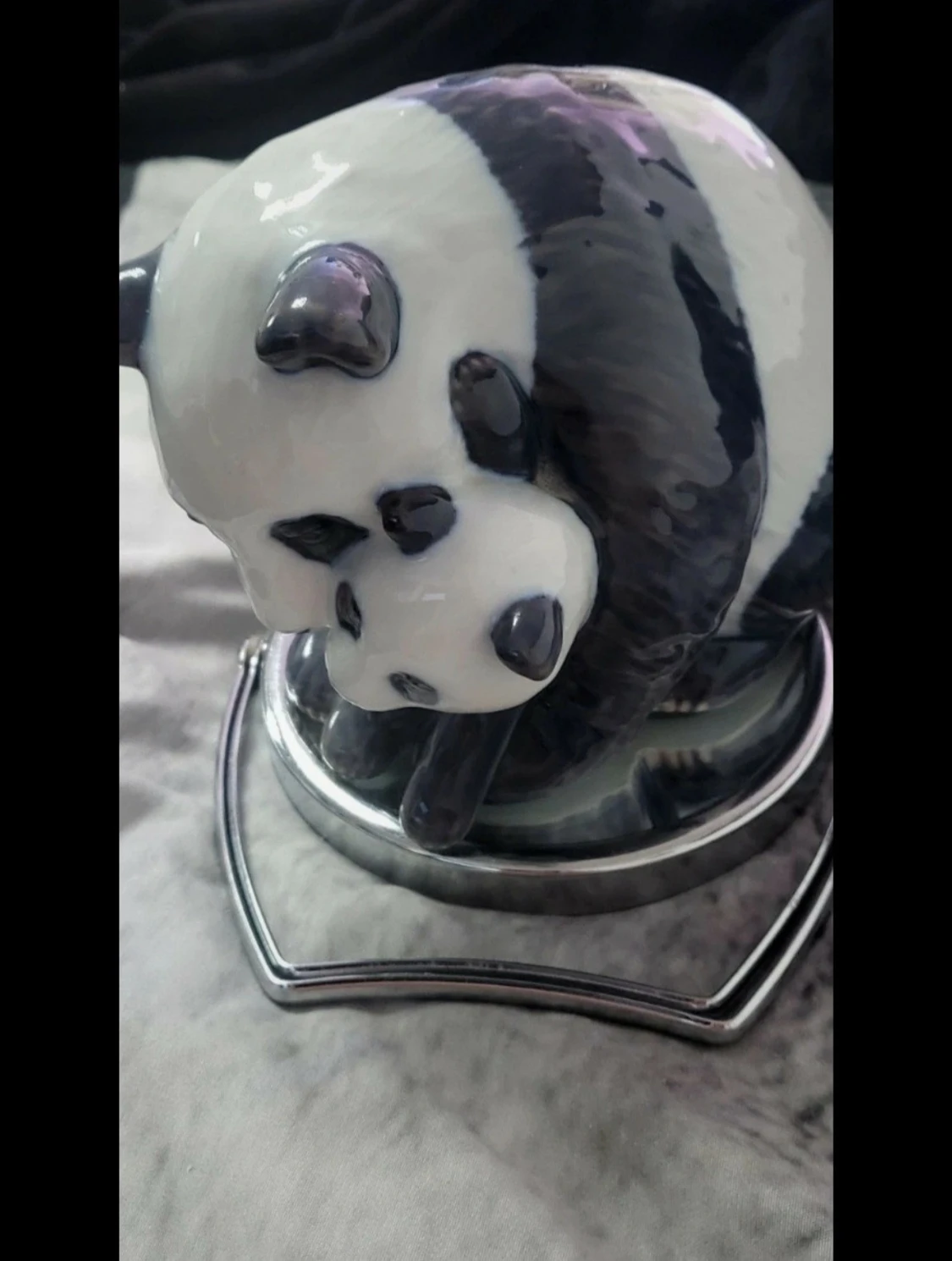 Royal Copenhagen panda med unger  - 1