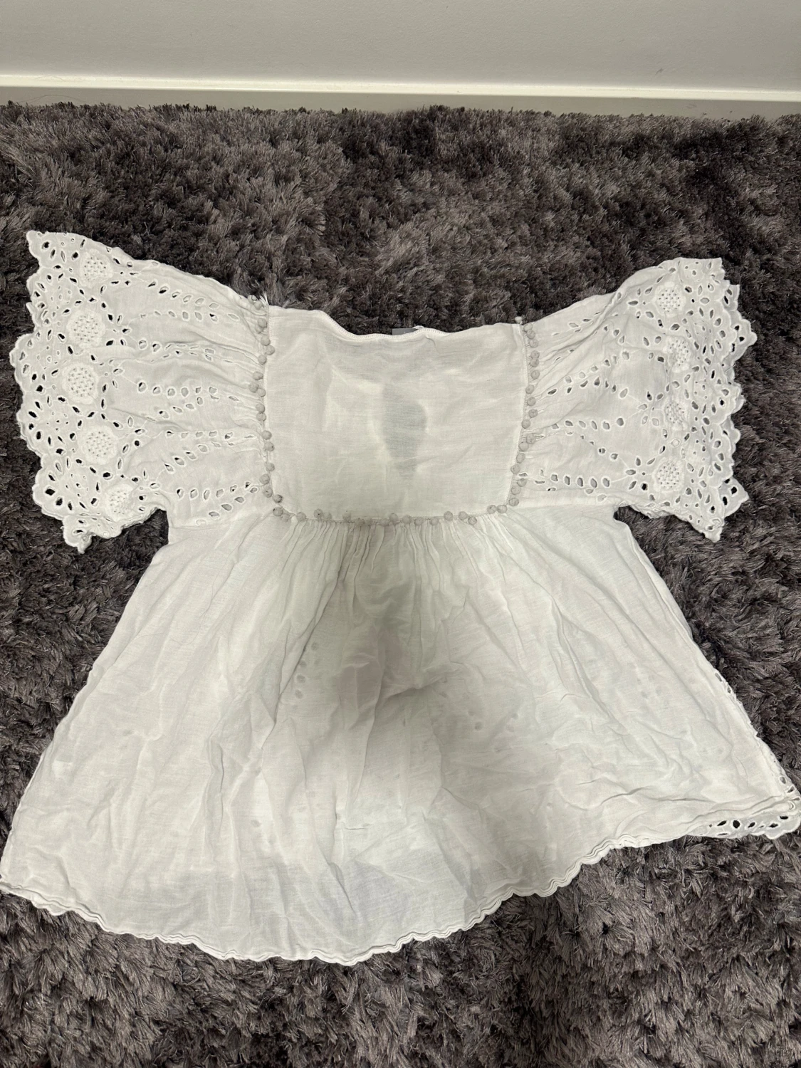 Vit broderad blus från Lindex - 2