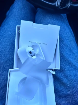 AirPods 3 - Nya i förpackningen 