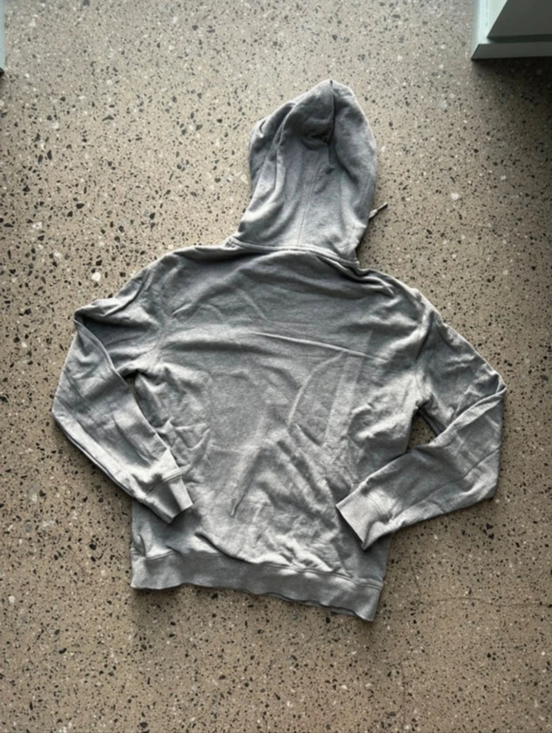 Grå Morris Hoodie  - 1