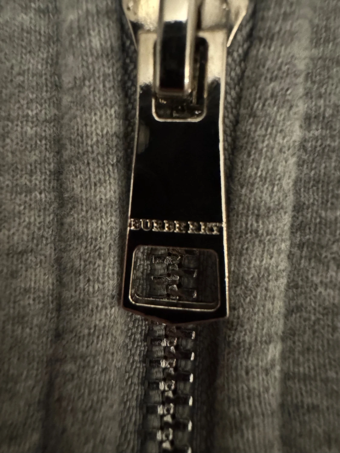 Grå Burberry hoodie  - 4