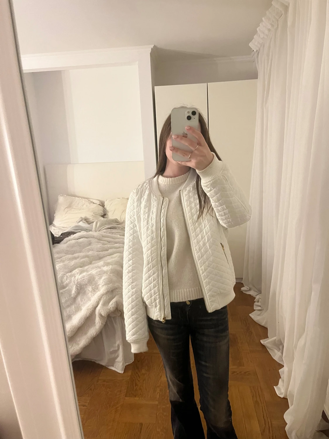 Vit bomber jacka - 3