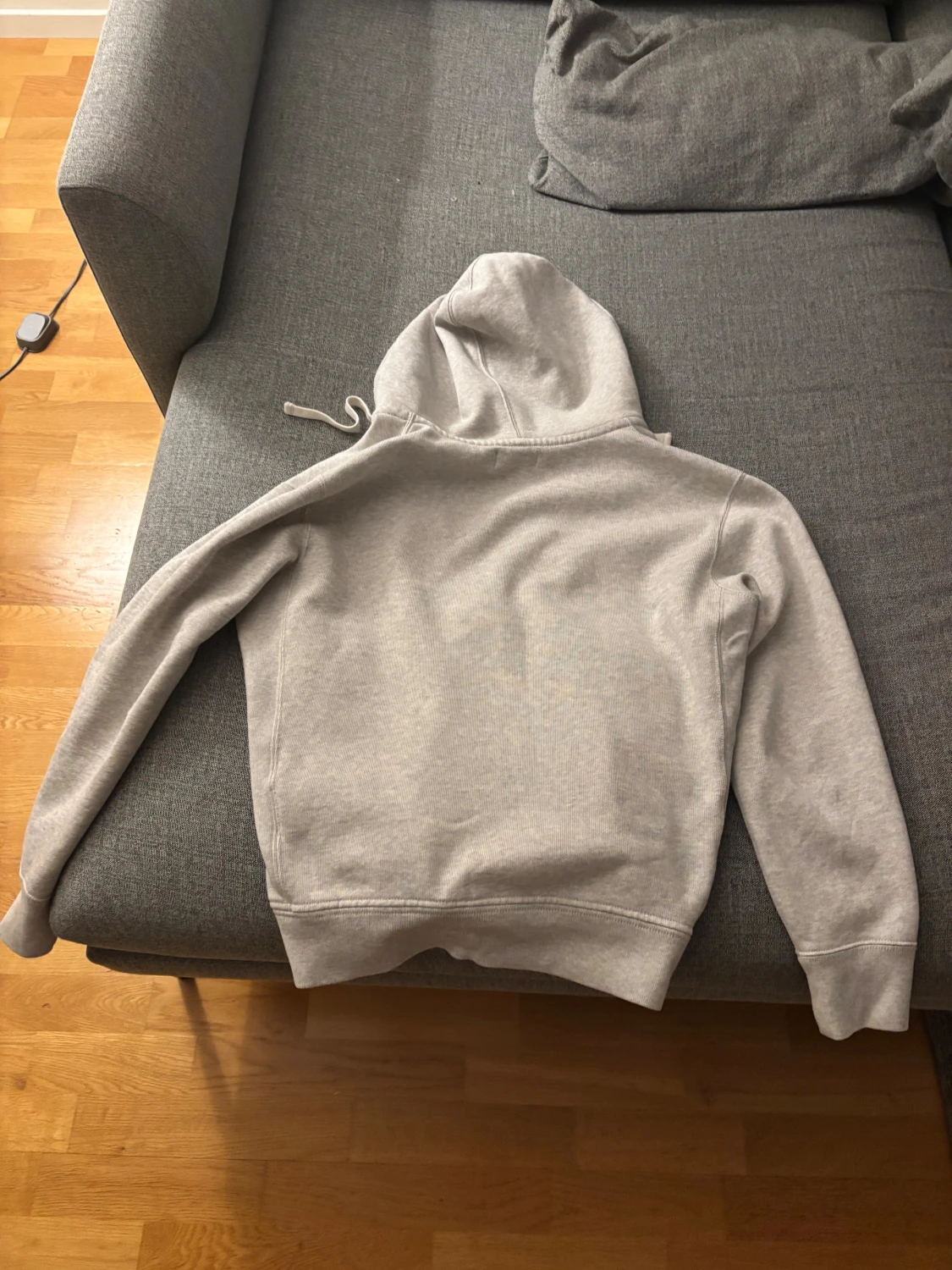 Grå hoodie från Polo Ralph Lauren - 1