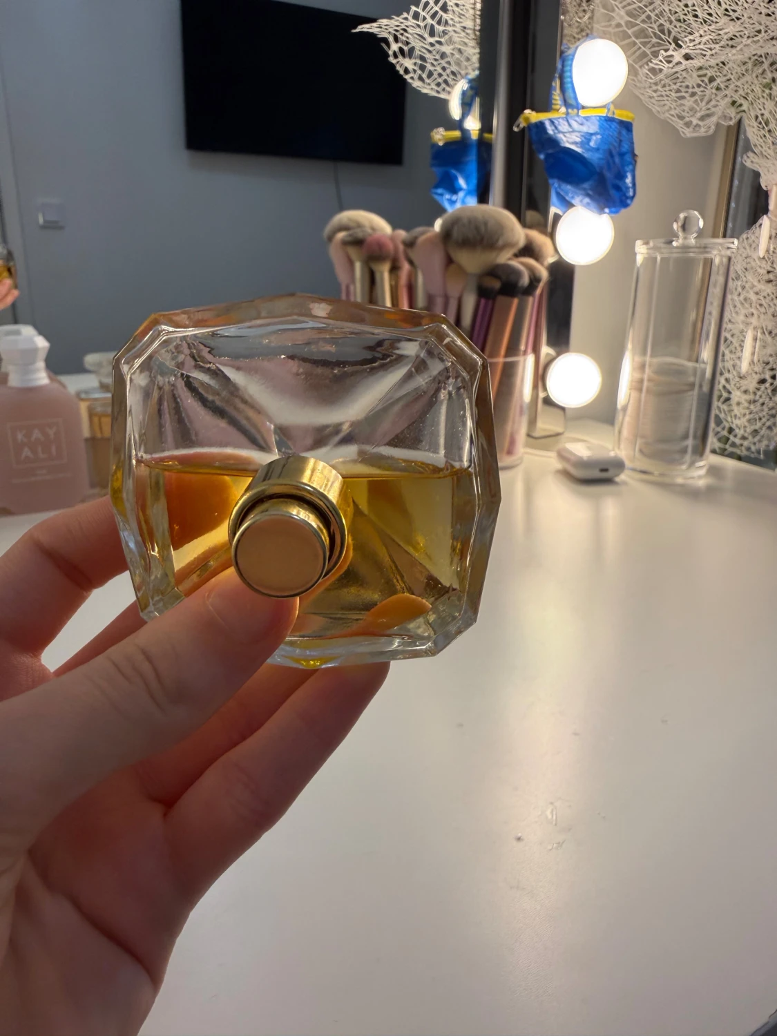 Lady Million parfymflaska - 1