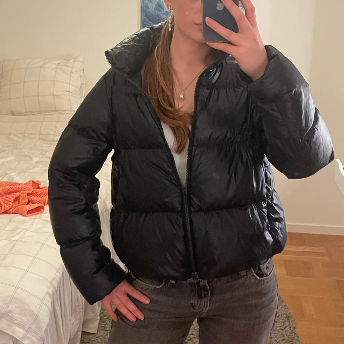 Mörkblå pufferjacka från Uniqlo - 2