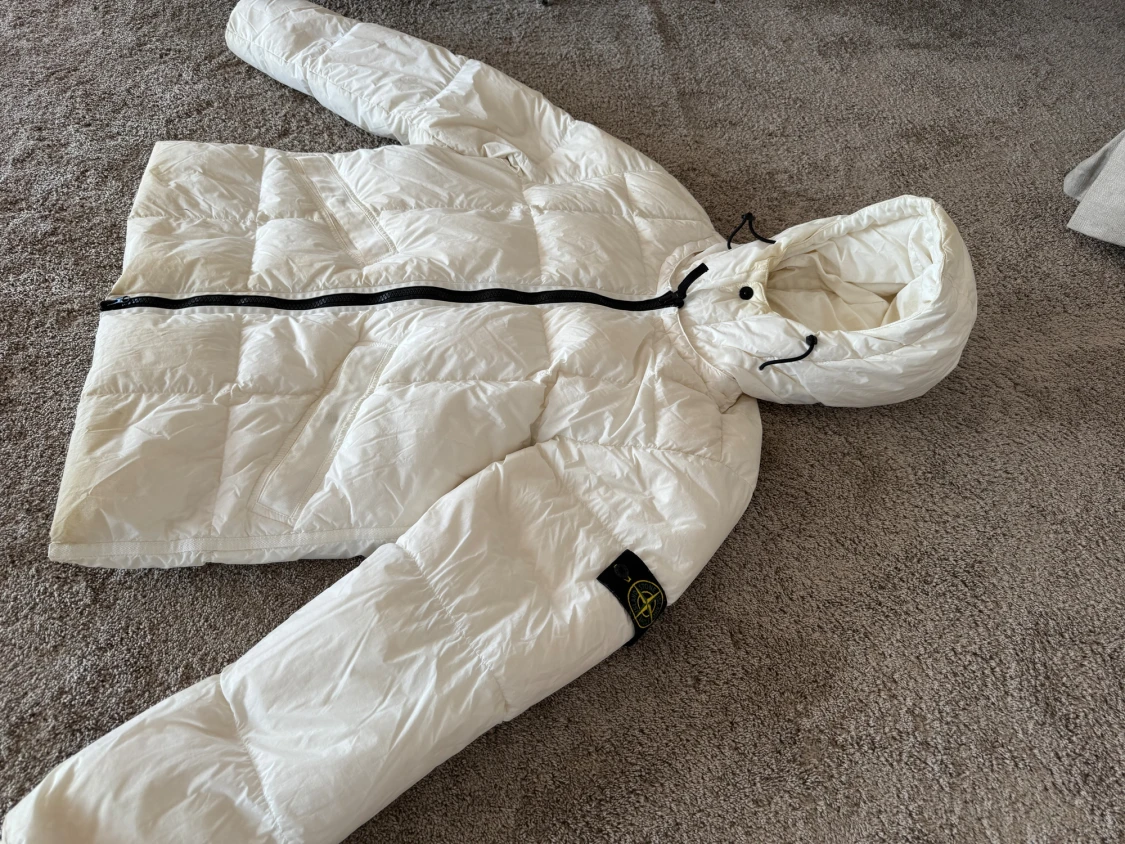 Vit dunjacka från Stone Island - 1