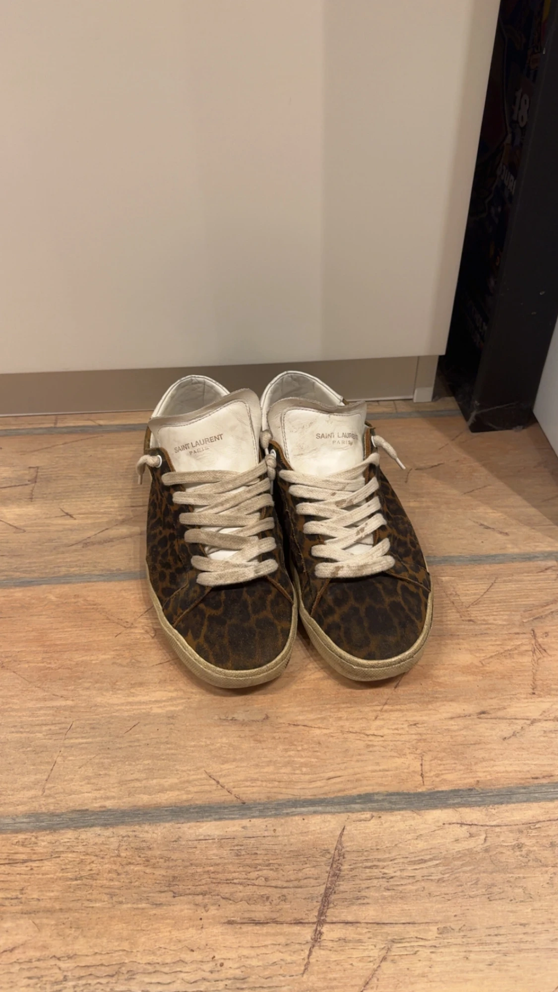 Saint Laurent leopardmönstrade sneakers - 1