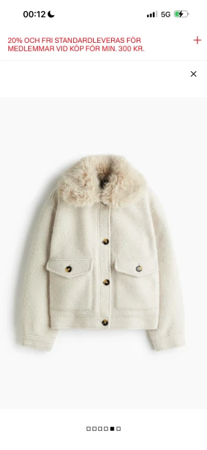 Jacka - Jacka från H&M i strl XS, endast använd en gång!