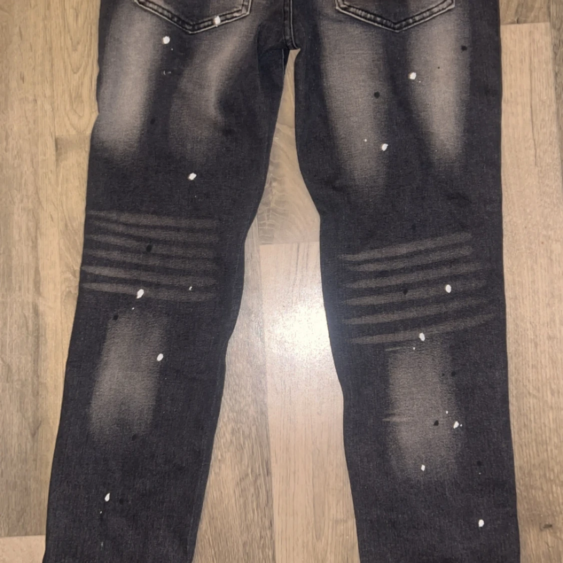 Svarta skinny jeans med slitningar - 3
