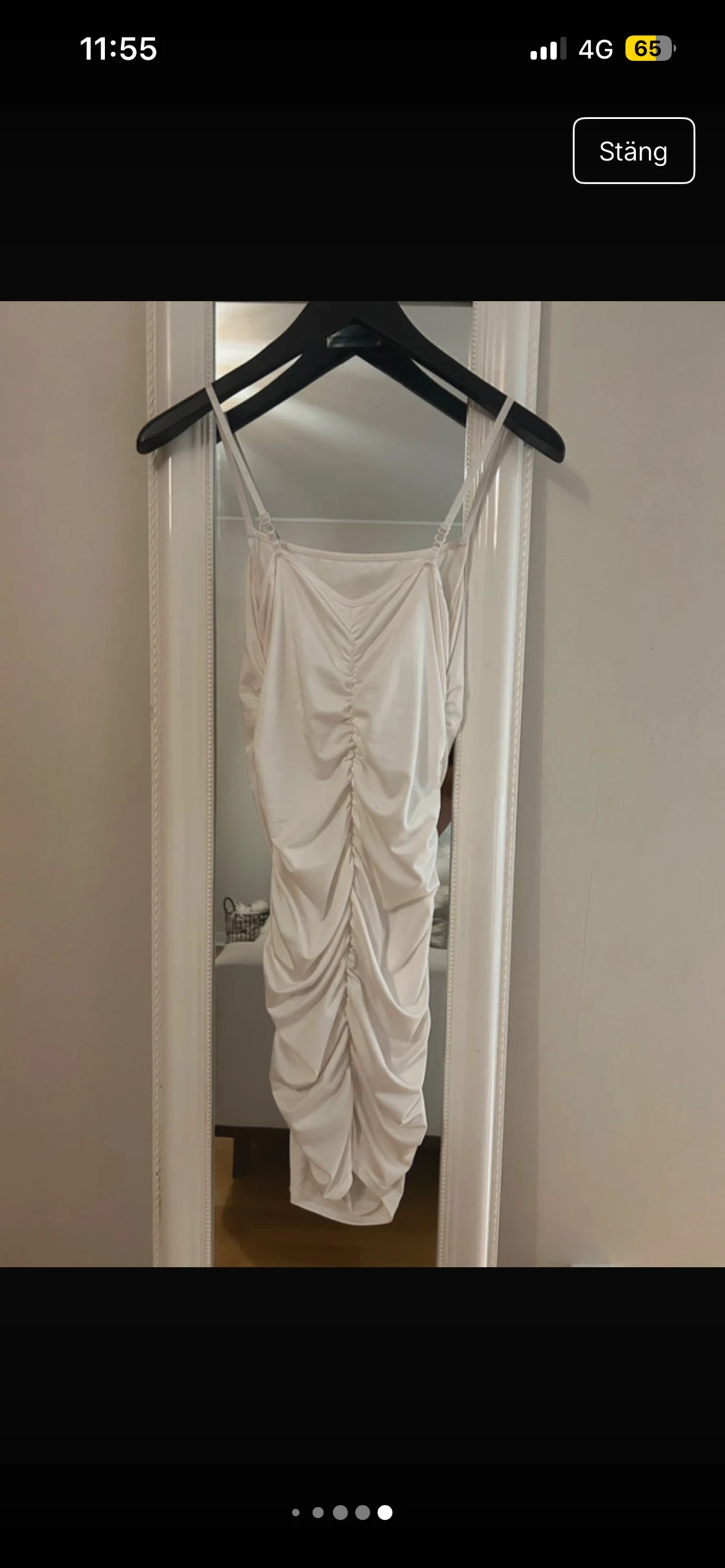 Vit tight kort klänning med smala axelband - 6