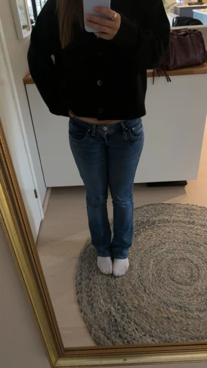 Ltb jeans - Blå Ltb jeans nyskick storlek 25/32 jag är 167cm lång kan gå ner i pris fraktar direkt
