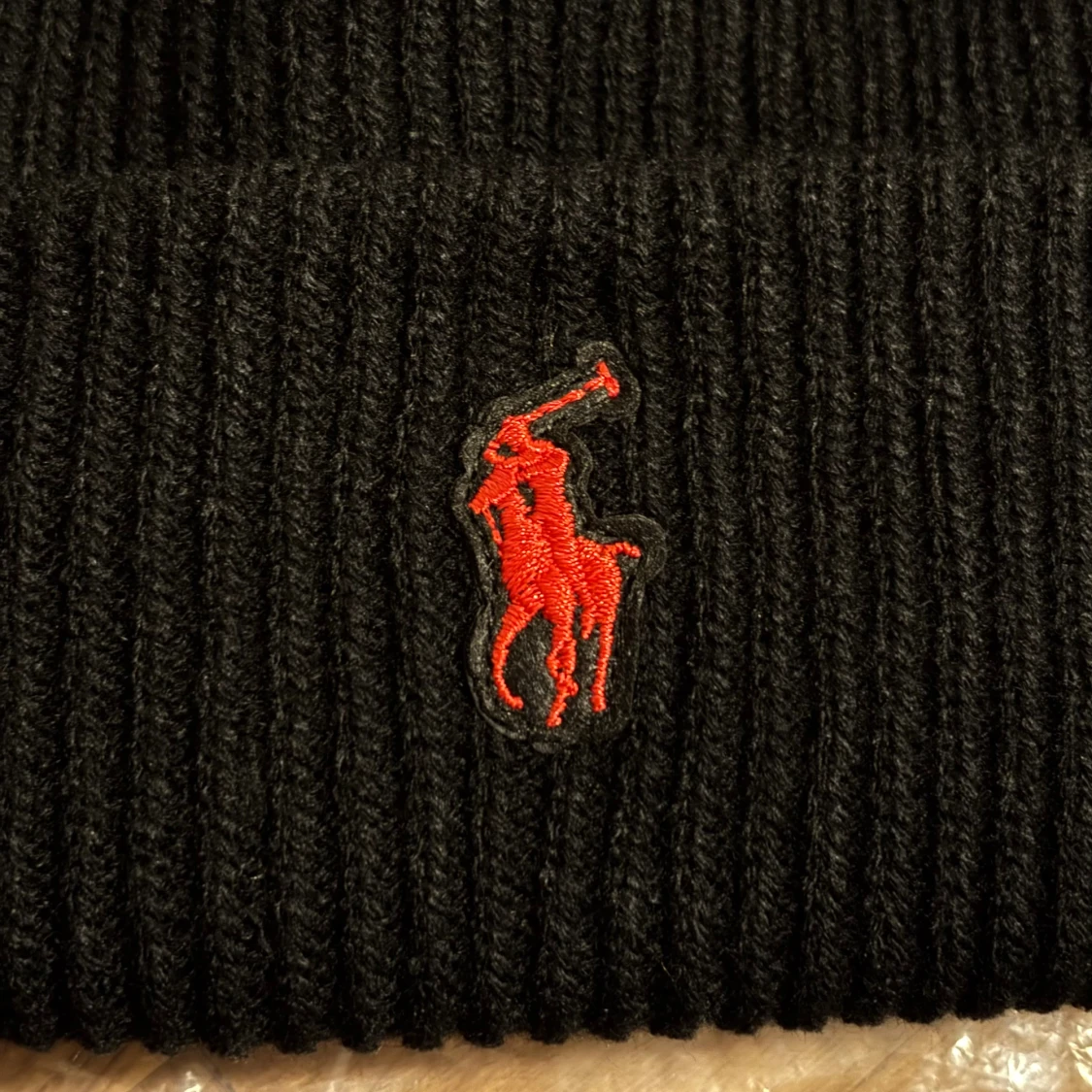 Svart ribbad mössa från Polo Ralph Lauren - 2
