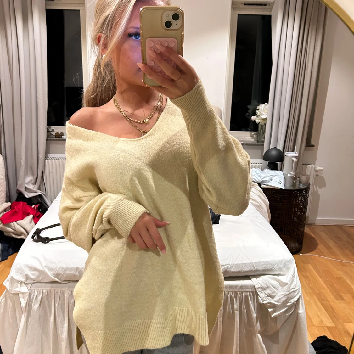 Oversized ljusgul stickad tröja - 4