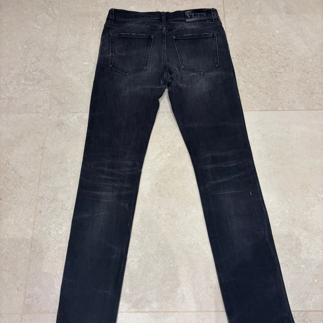 Gråa Valentino Jeans - 2