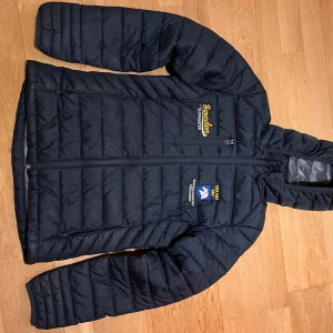 ridsportsförbundet jacka - strl 36, nypris: 999kr