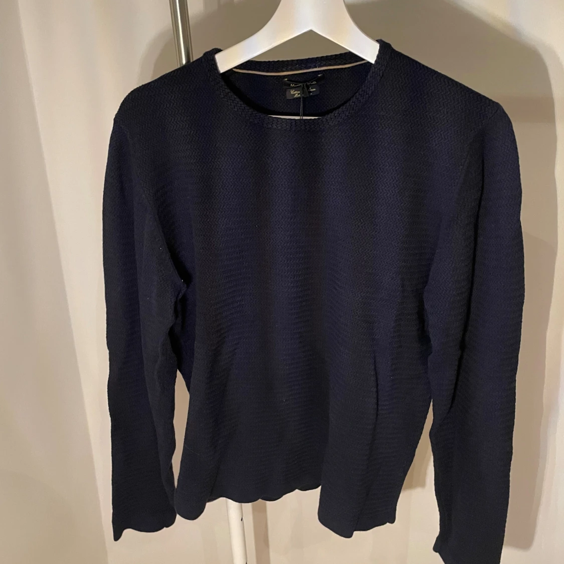 Mörkblå tröja från Massimo Dutti - 1