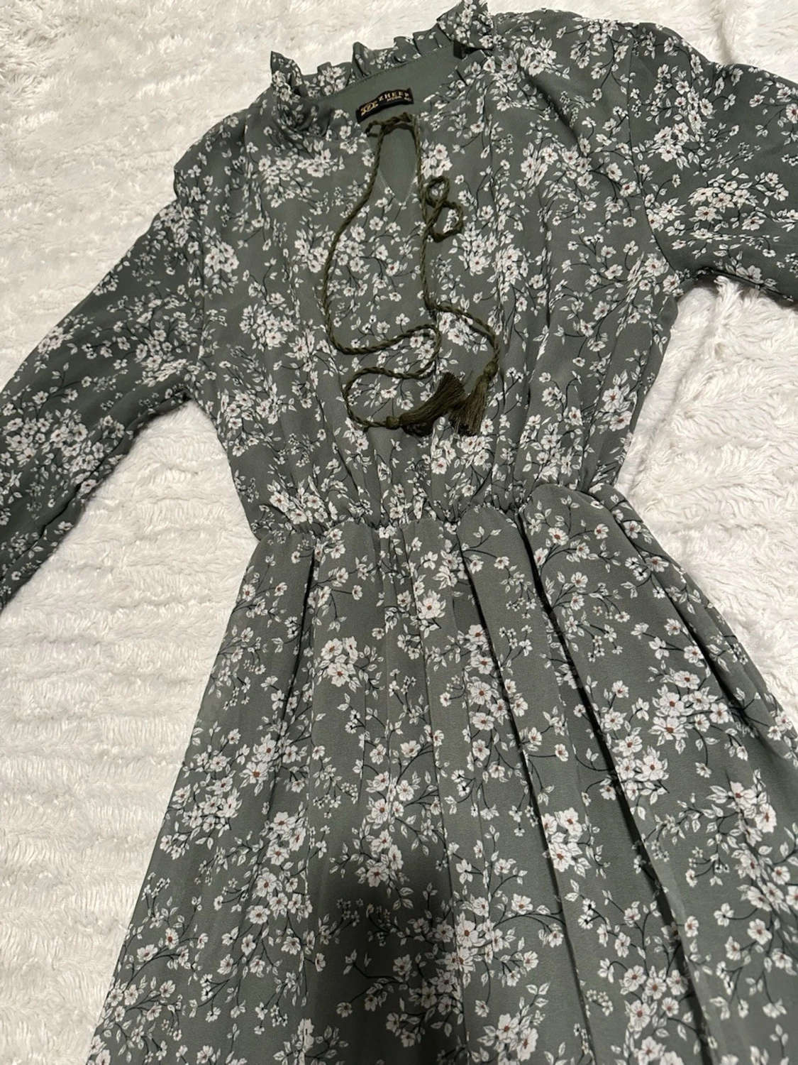 Grön blommig långklänning  - 2