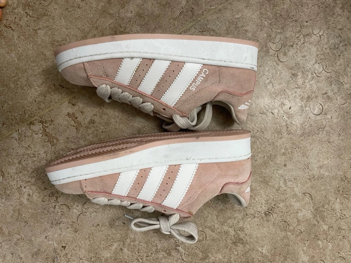 Adidas Campus rosa sneakers
