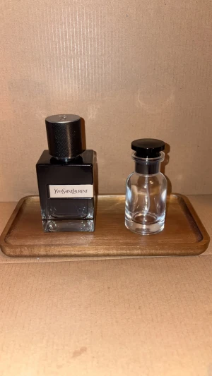 30ml YSL Y EdP  - En riktigt bra deal, 30ml flaska fylld med Ysl Y EDP, gratis valfri  2 ml sample på köpet, 10% rabatt på bundles