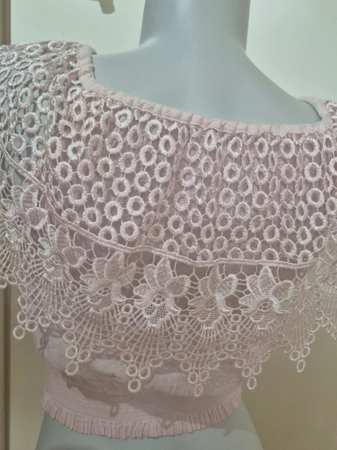 Ljusrosa spetsig bolerotopp - 1