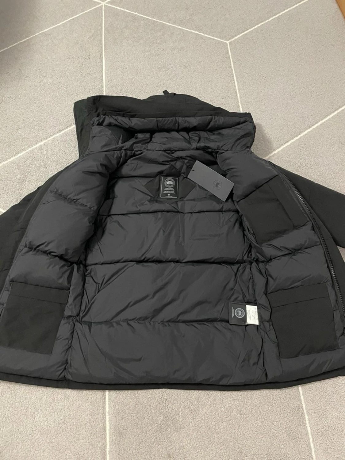 Canada Goose jacka  - 3