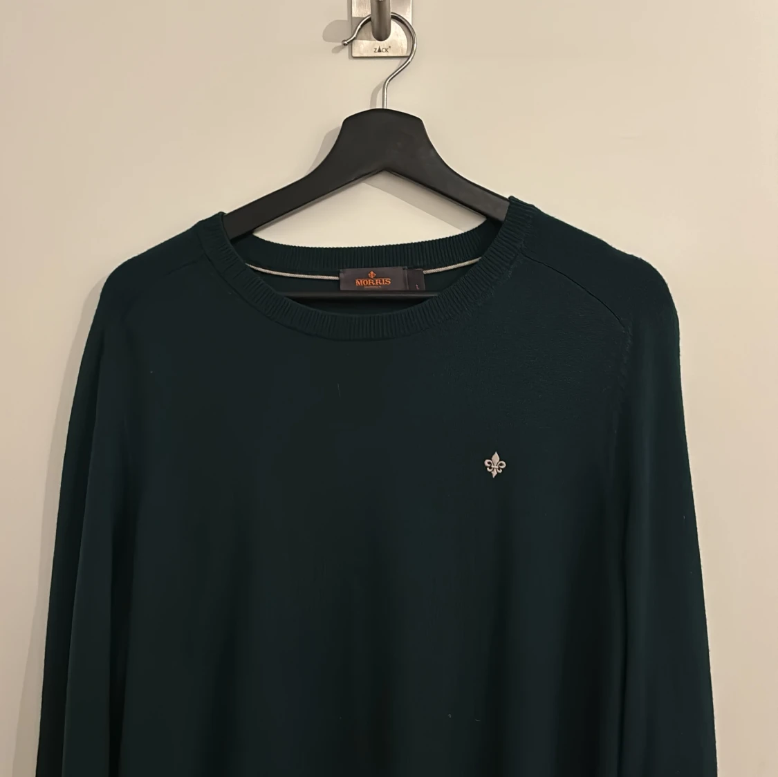 Mörkgrön merinoullströja från Morris