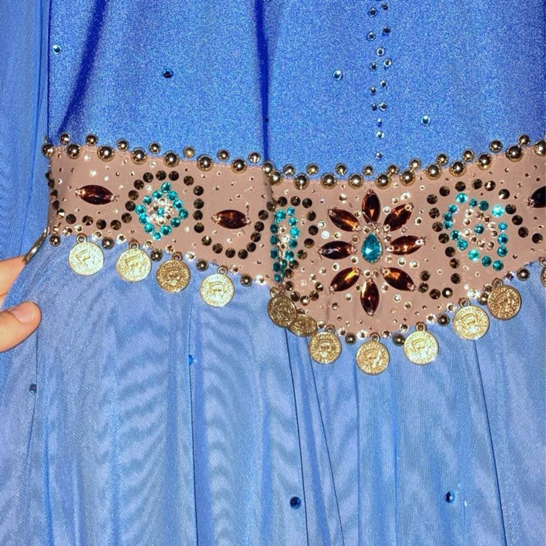 Blå konståkningsklänning  - 1