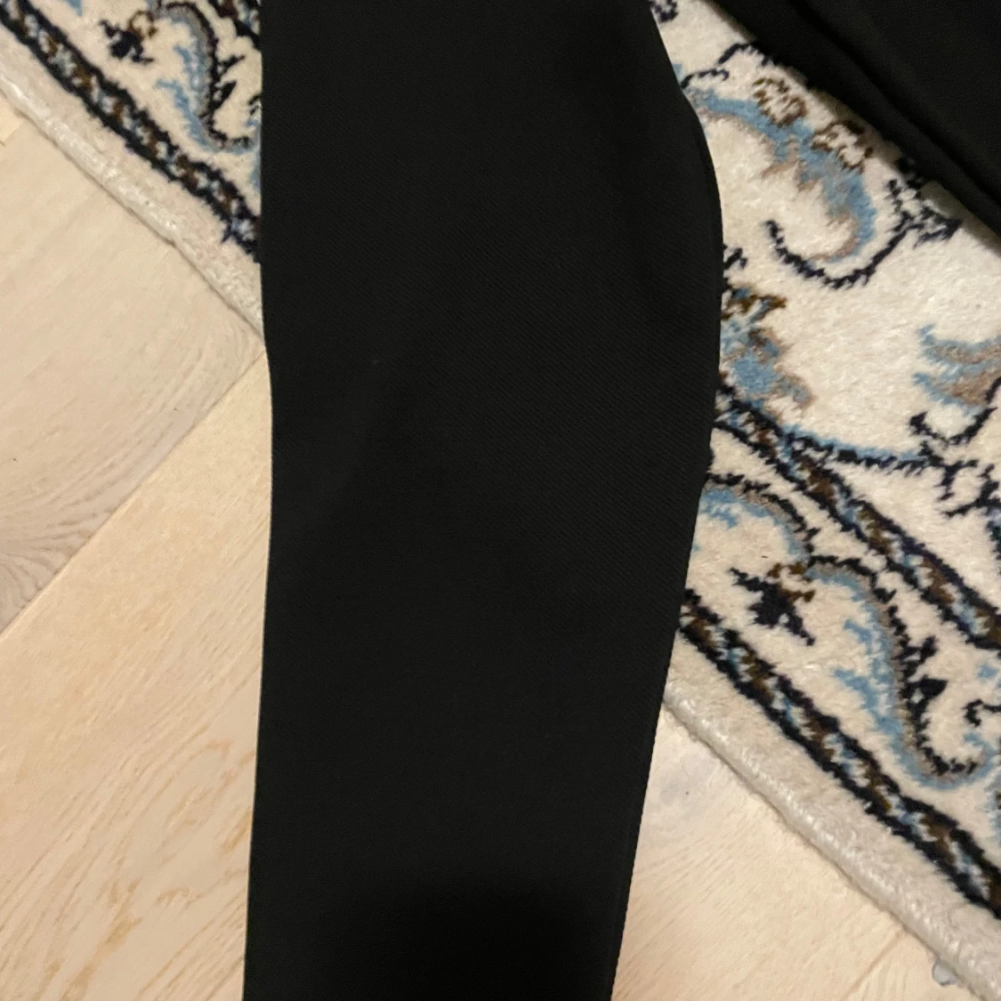 Svart huvtröja  med dragkedja Only & Sons storlek S. Ny utan prislapp - 1