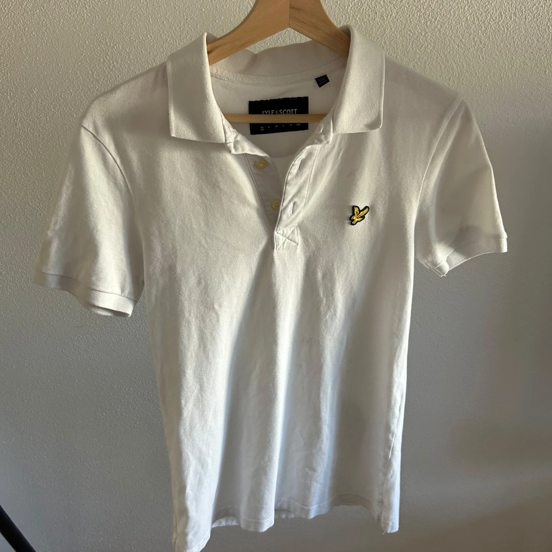 Vit piké från Lyle & Scott XS