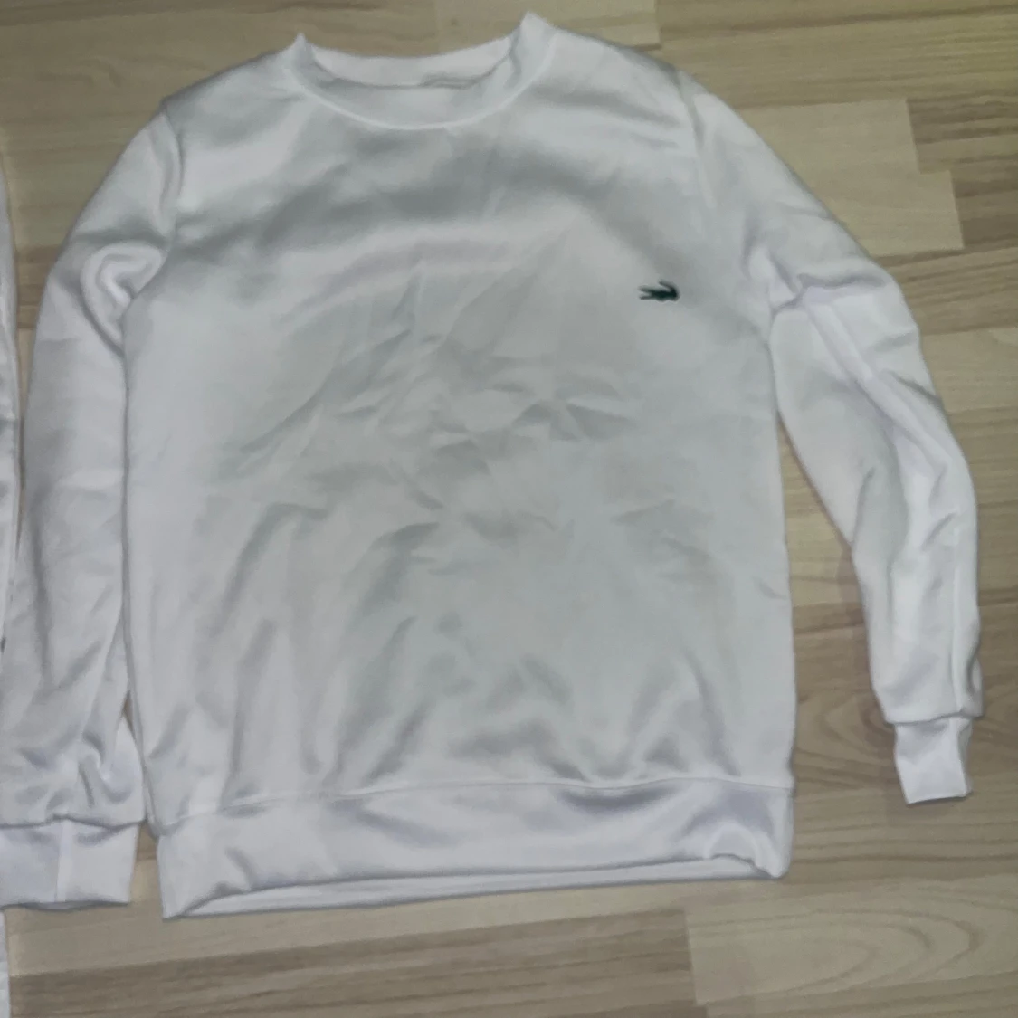 Vit sweatshirt och byxor, Lacoste set - 1