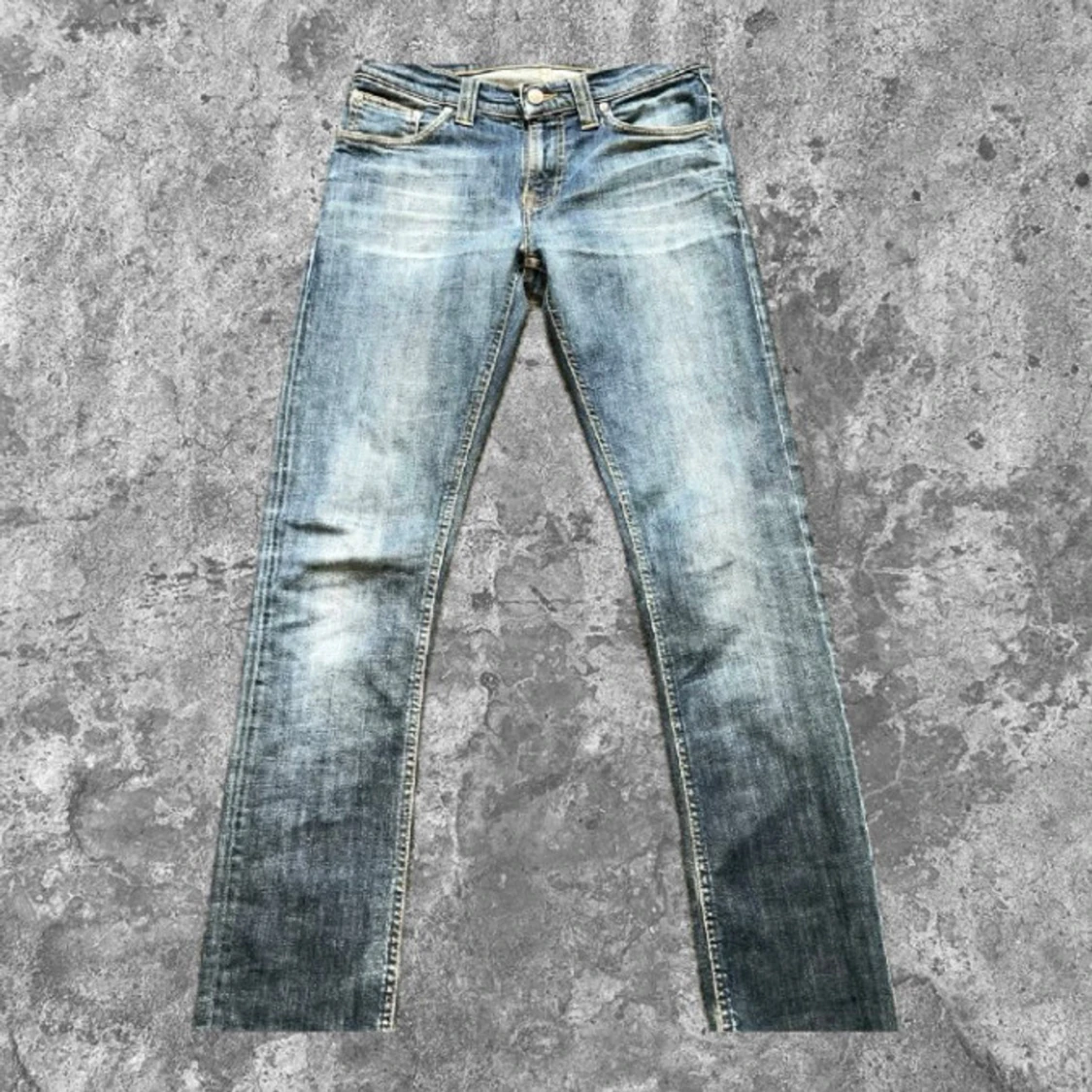 Blå jeans från Nudie Jeans