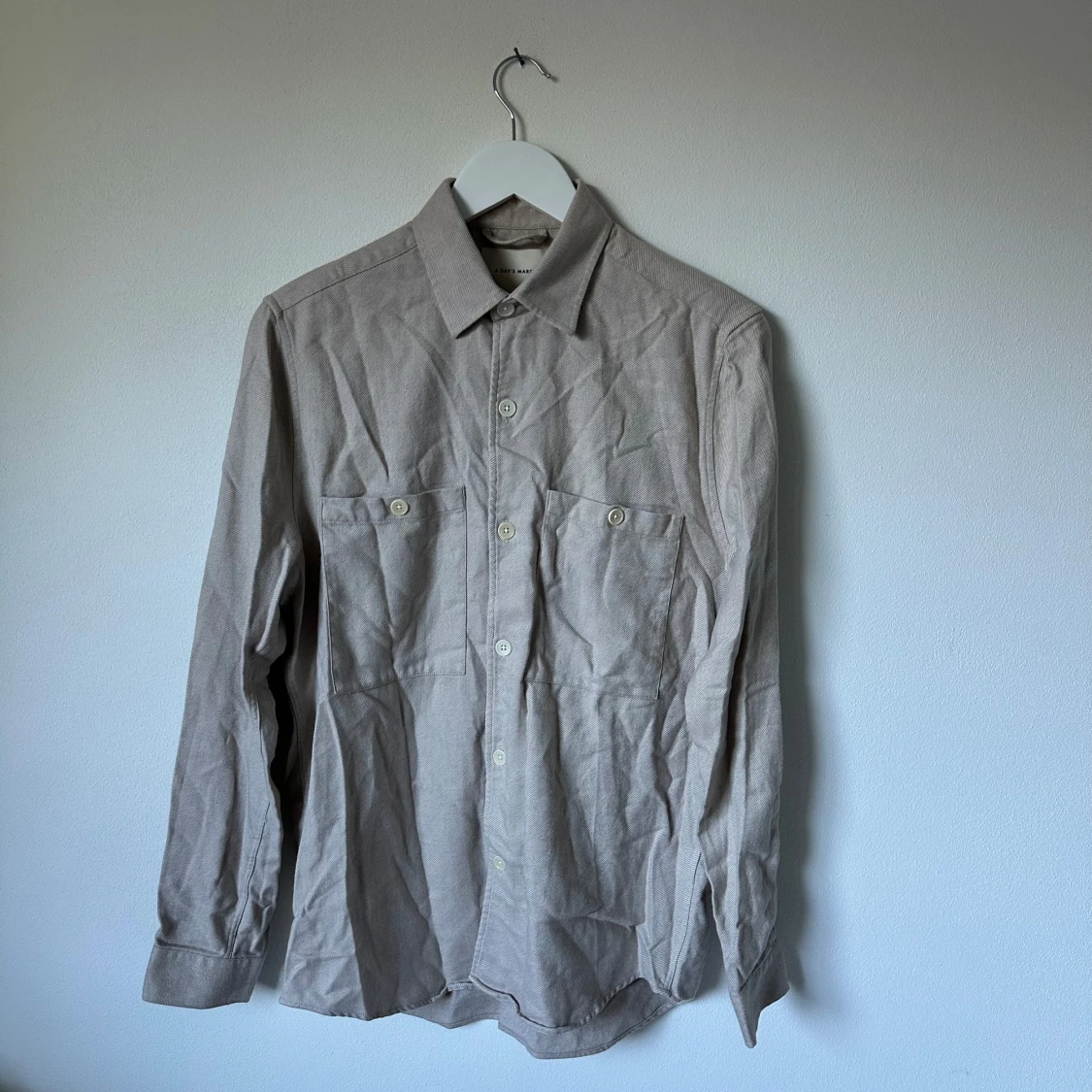 Beige överskjorta från A Day's March