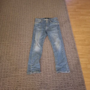 Riktigt! Snygga replay jeans för barn  - Snygga replay jeans har används ett par fåtal gånger storlek 150cm barn