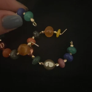 Öronhängen  - Säljer dessa öronhängen, helt oanvända:) Frakt eller mötas upp i Kalmar:)