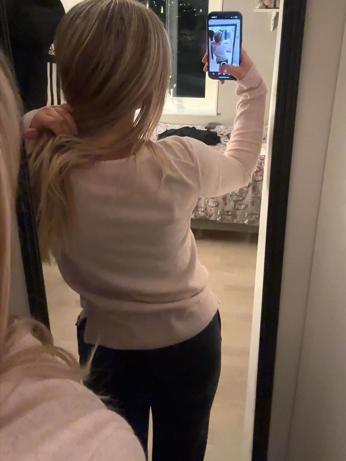 Ljusrosa stickad tröja - 2