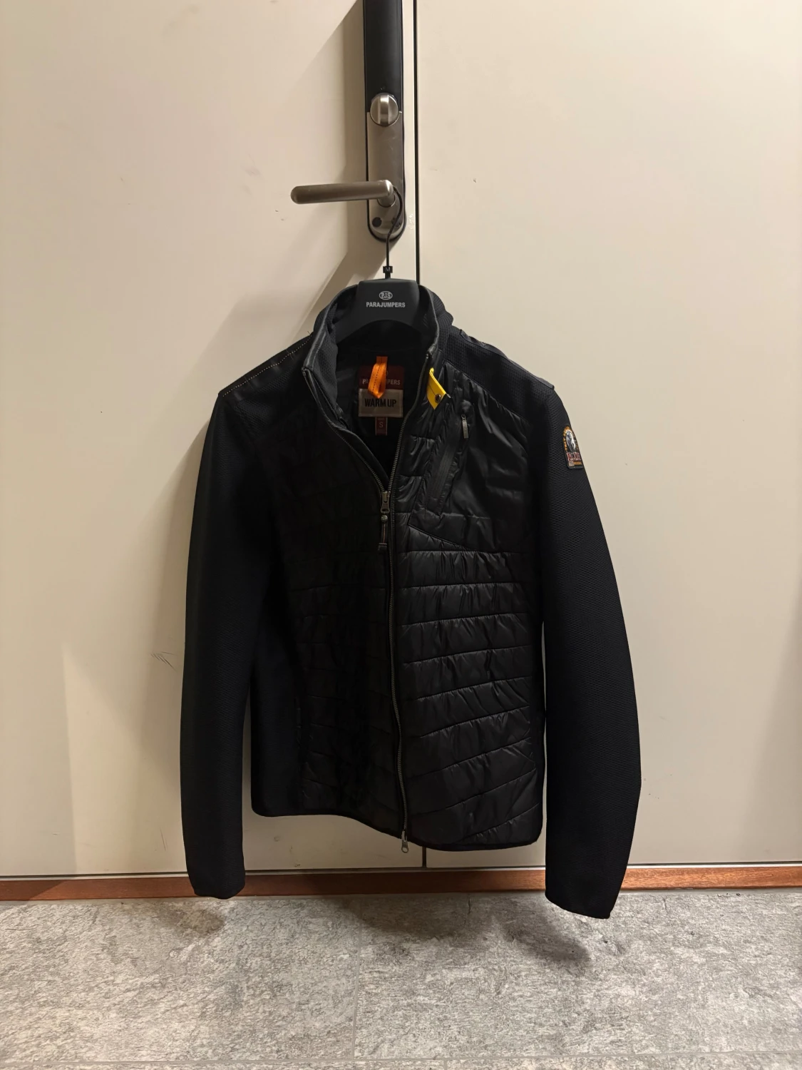 Svart quiltad jacka från Parajumpers