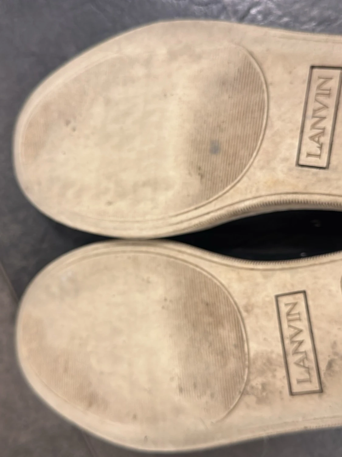 Svarta sneakers från Lanvin med lackad tå - 1