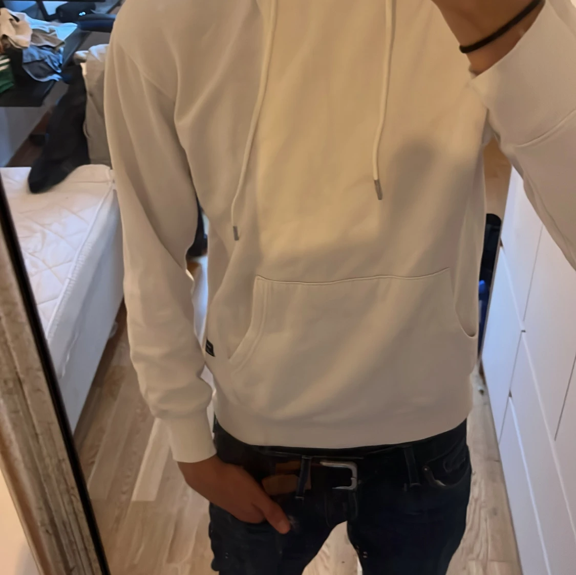 Vit hoodie från Jack & Jones - 1