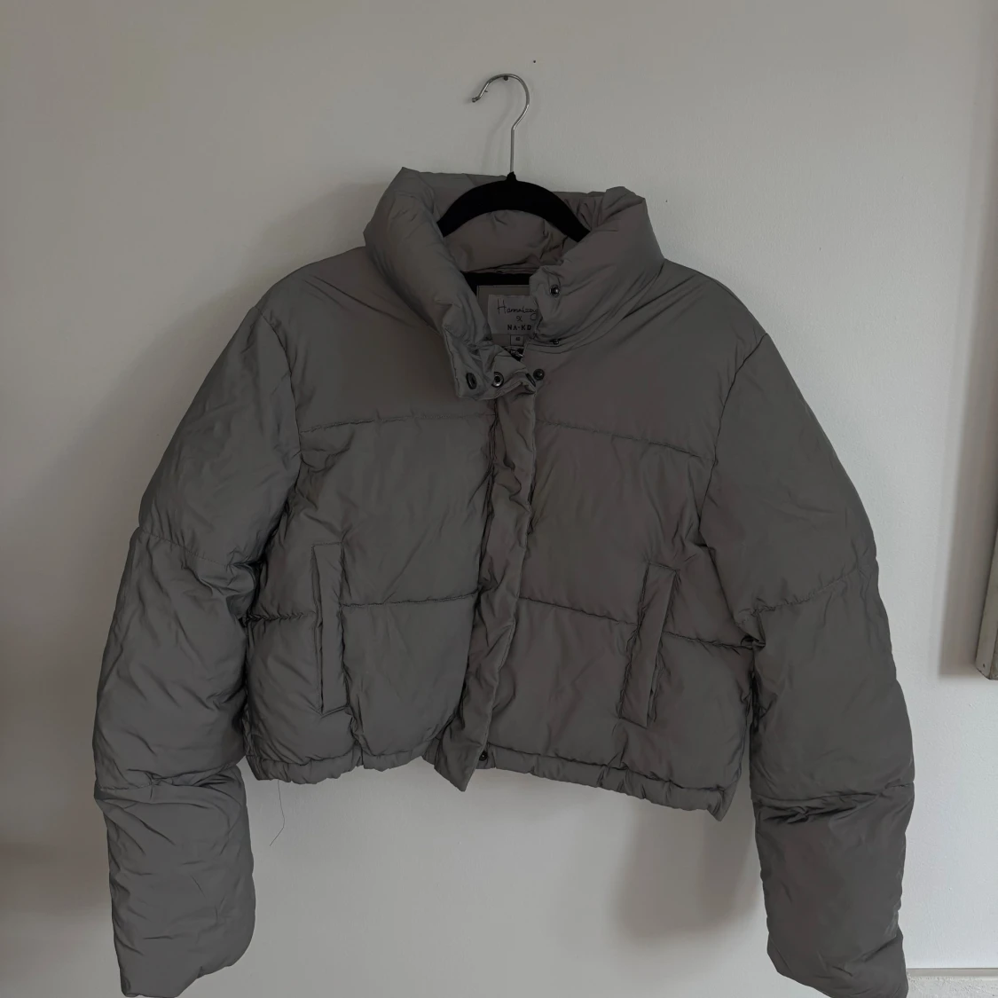 Reflex pufferjacka NA-KD