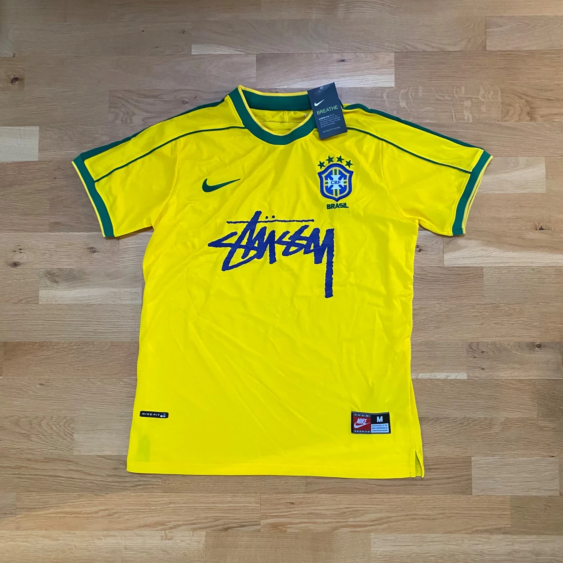Brasil stussy shirt