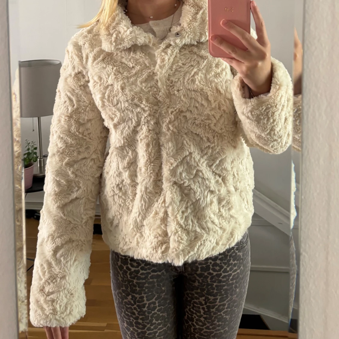 Beige teddyjacka  - 1