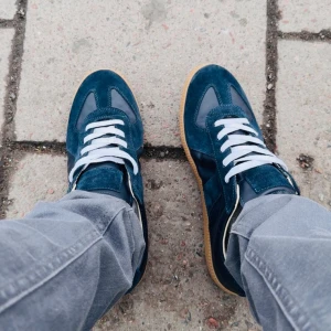 Maison margiella gats - Säljer nu årets sommarskor i den snyggaste modellen. De är i använt skick men inga som helst defekter eller liknande. Hör av er vid mer info och vid frågor :)