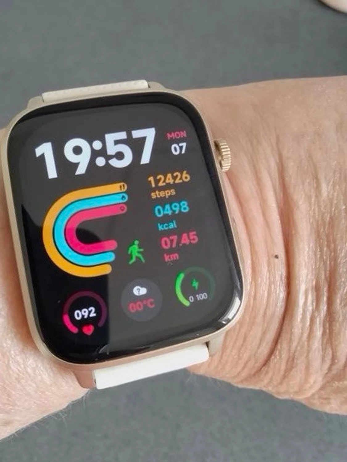 Triacle Arena Two Special Edition smartklocka, guld/vit - 1