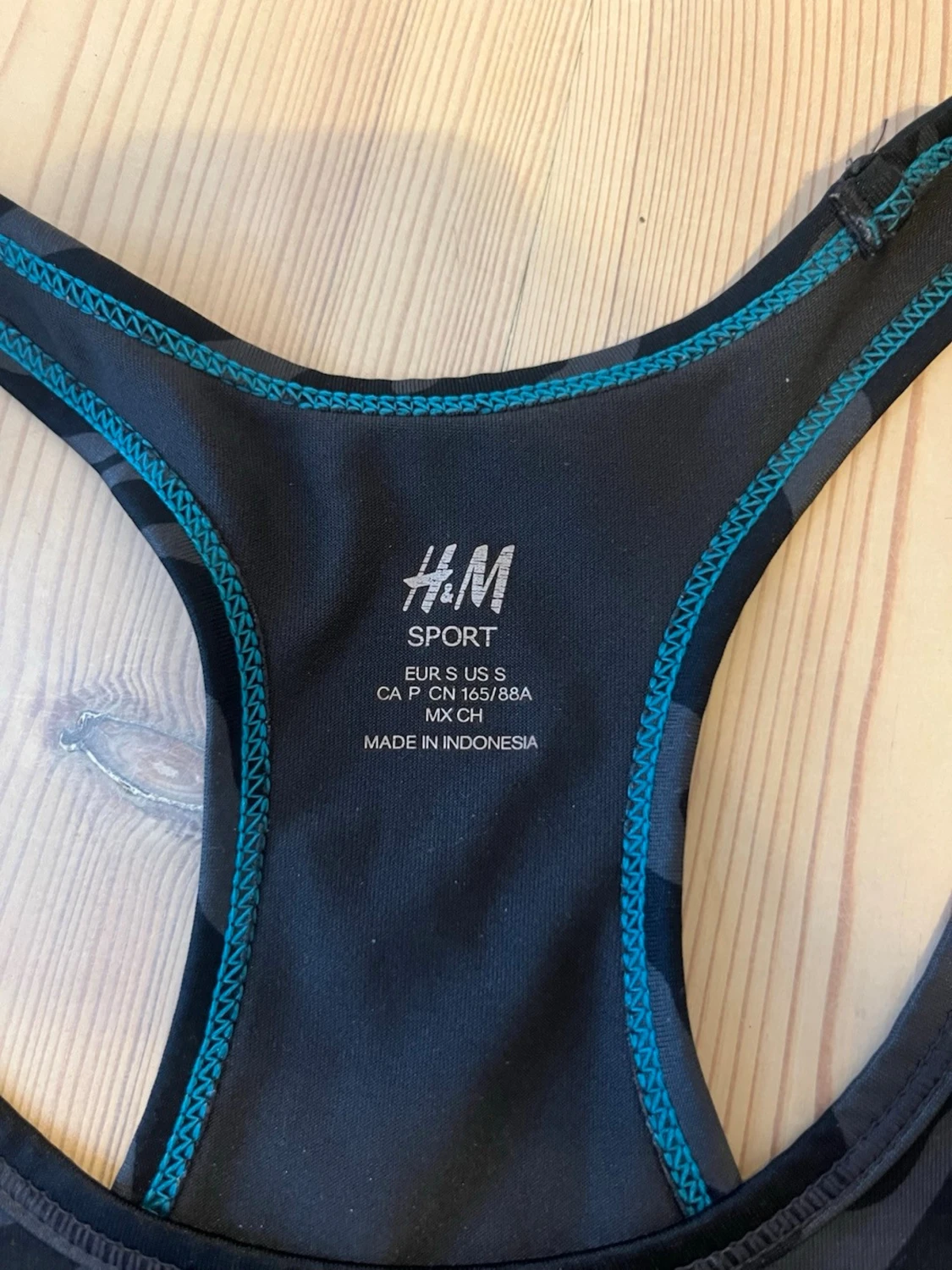 Svart sportlinne med mönster H&M - 1