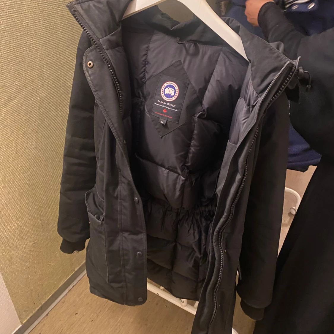 Svart dunjacka från Canada Goose M
