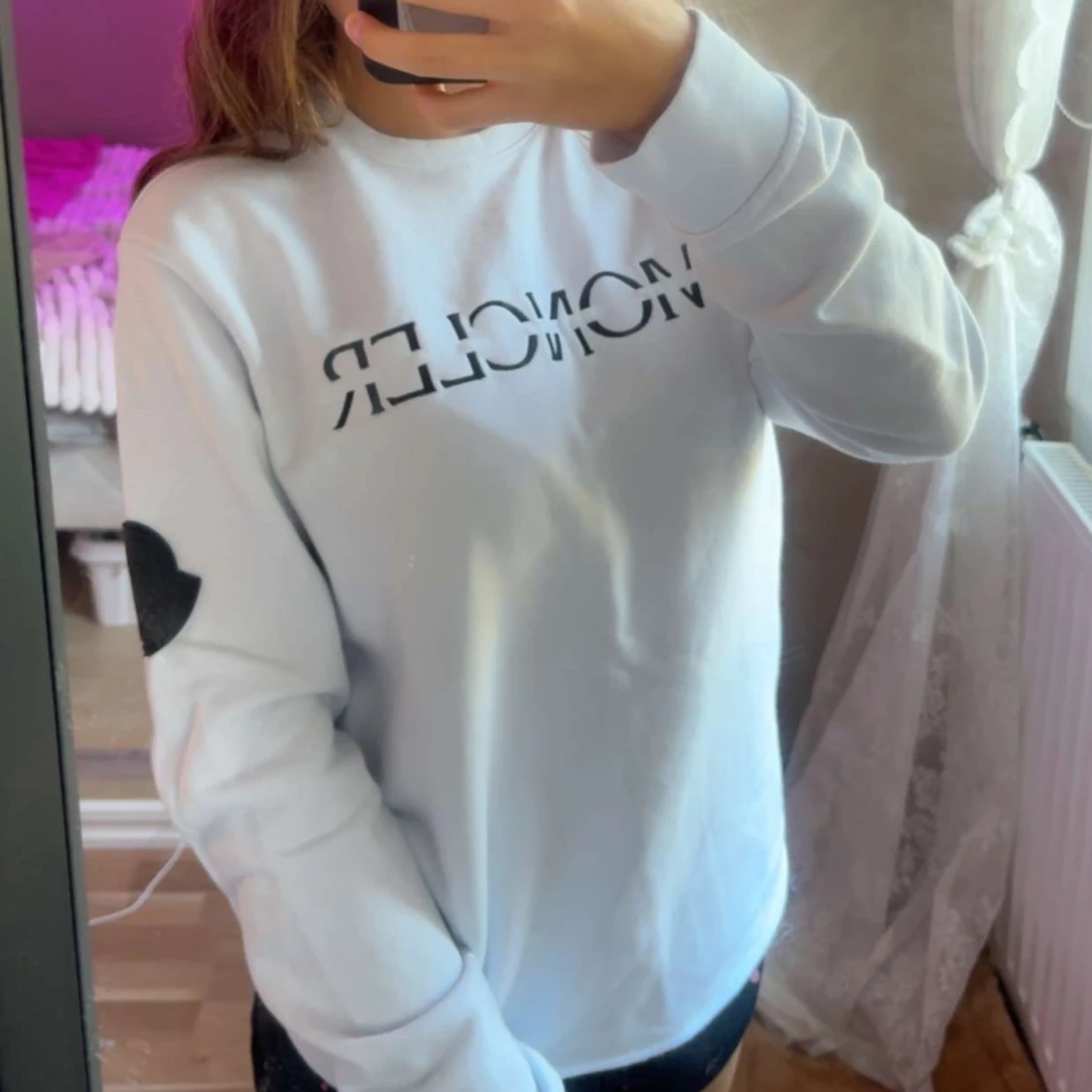 Vit sweatshirt från Moncler